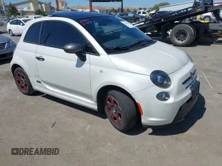 2015 FIAT 500e с VIN 3C3CFFGE9FT507138, выставлен на аукционе IAAI как лот 42625560 с пробегом 45 930 миль миль и . История ставок и продаж доступна на DreamBid. Изображение 1.