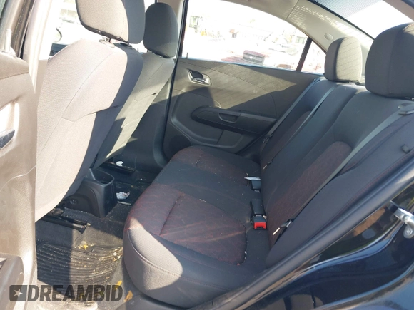 2020 Chevrolet Sonic LT z VIN 1G1JD5SB6L4140998, wystawiony jako IAAI lot #42085225 z przebiegiem 33 196 mil mil oraz . Historia ofert i sprzedaży dostępna na DreamBid. Obrazek 8.