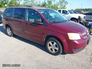 2009 Dodge Grand Caravan SE with VIN 2D8HN44E49R686324, listed as a IAAI auction lot 42033403 with 101,657 mi miles. Bid and sale history available at carsss.com. Image 1.