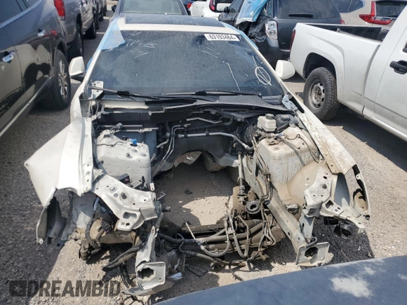 2013 Cadillac CTS-V z VIN 1G6DV1EP2D0172229, wystawiony jako Copart lot #63103464 z przebiegiem Nie podano mil oraz Szkody całkowita. Historia ofert i sprzedaży dostępna na DreamBid. Obrazek 5.