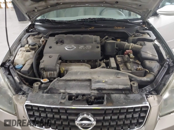 2005 Nissan Altima S z VIN 1N4AL11D25C954795, wystawiony jako IAAI lot #42411814 z przebiegiem 173 157 mil mil oraz . Historia ofert i sprzedaży dostępna na DreamBid. Obrazek 10.