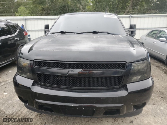 2009 Chevrolet Suburban LT w/2LT with VIN 1GNFC26J99R288999, listed as a Copart auction lot 78865414 with 176,919 mi miles and Salvage Title. Bid and sale history available at carsss.com. Image 5.