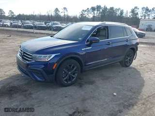 2022 Volkswagen Tiguan SE with VIN 3VV3B7AX4NM062714, listed as a IAAI auction lot 41173705 with 69,264 mi miles. Bid and sale history available at carsss.com. Image 17.