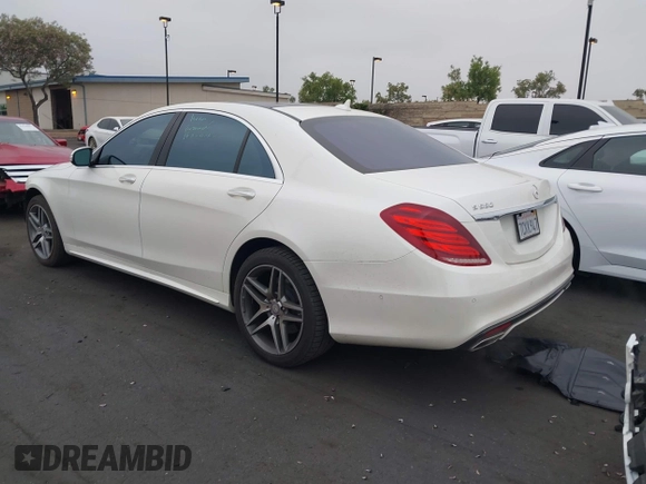2014 Mercedes-Benz S 550 z VIN WDDUG8CB1EA013470, wystawiony jako IAAI lot #42323724 z przebiegiem 84 939 mil mil oraz . Historia ofert i sprzedaży dostępna na DreamBid. Obrazek 3.