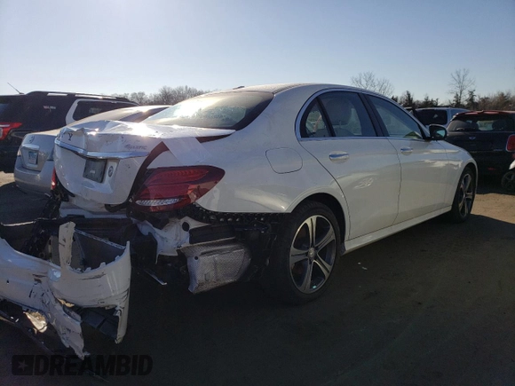 2017 Mercedes-Benz E-Class E 300 Luxury with VIN WDDZF4KB9HA148204, listed as a Copart auction lot 42724813 with 22,457 mi miles. Bid and sale history available at carsss.com. Image 3.