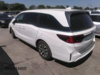 2025 Honda Odyssey EX-L z VIN 5FNRL6H6XSB039158, wystawiony jako IAAI lot #41879492 z przebiegiem 992 mil mil oraz . Historia ofert i sprzedaży dostępna na DreamBid. Obrazek 3.
