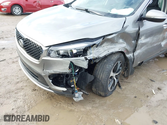 2016 Kia Sorento EX with VIN 5XYPHDA59GG004366, listed as a IAAI auction lot 41723841 with 23,284 mi miles. Bid and sale history available at carsss.com. Image 6.