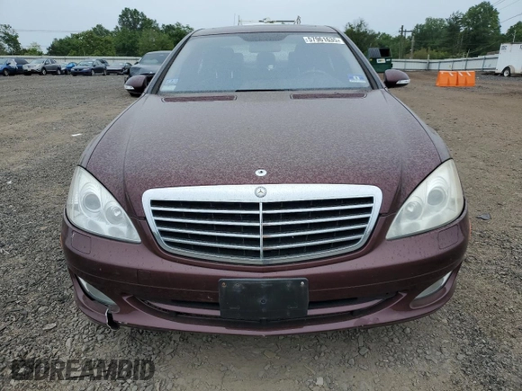 2008 Mercedes-Benz S 550 with VIN WDDNG86X98A194012, listed as a Copart auction lot 57961635 with 158,747 mi miles and Salvage title. Bid and sale history available at DreamBid. Image 5.