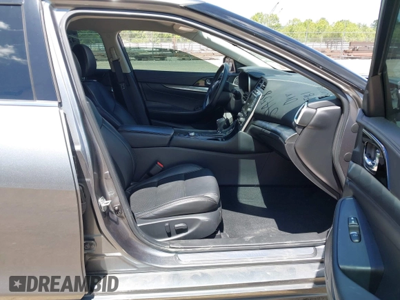 2020 Nissan Maxima SV with VIN 1N4AA6CV3LC378902, listed as a IAAI auction lot 42341718 with 71,129 mi miles and . Bid and sale history available at DreamBid. Image 5.