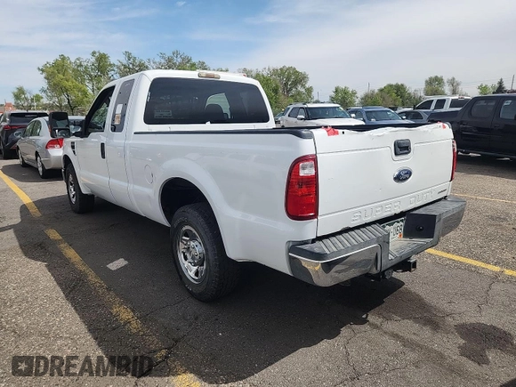 2009 Ford F-250 XL with VIN 1FTNX20529EA11705, listed as a IAAI auction lot 42793654 with 272,233 mi miles and . Bid and sale history available at DreamBid. Image 3.