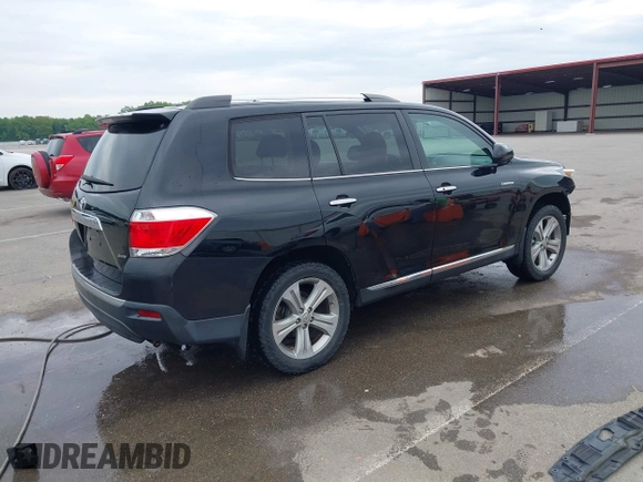 2012 Toyota Highlander Limited with VIN 5TDDK3EH6CS139367, listed as a IAAI auction lot 42203725 with 124,606 mi miles and . Bid and sale history available at DreamBid. Image 4.