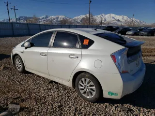 2015 Toyota Prius Plug-In Advanced with VIN JTDKN3DP0F3067501, listed as a Copart auction lot 39096753 with 0 mi miles. Bid and sale history available at carsss.com. Image 2.