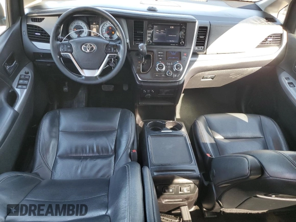 2018 Toyota Sienna SE с VIN 5TDXZ3DC1JS951963, выставлен на аукционе Copart как лот 54760995 с пробегом 184 542 миль миль и Чистый • Clean title. История ставок и продаж доступна на DreamBid. Изображение 8.