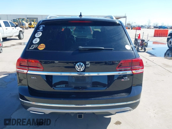 2018 Volkswagen Atlas SEL Premium with VIN 1V2NR2CA3JC542820, listed as a IAAI auction lot 41771245 with 68,462 mi miles and . Bid and sale history available at DreamBid. Image 17.