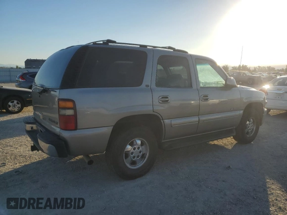 2001 Chevrolet Tahoe LT with VIN 1GNEK13T11J127970, listed as a Copart auction lot 60962374 with 158,158 mi miles and Salvage Title. Bid and sale history available at carsss.com. Image 3.