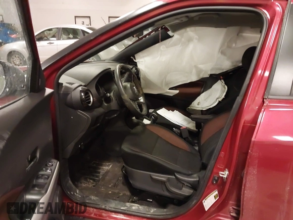 2020 Nissan Kicks SR with VIN 3N1CP5DV3LL559287, listed as a IAAI auction lot 41427505 with 43,492 mi miles. Bid and sale history available at carsss.com. Image 5.