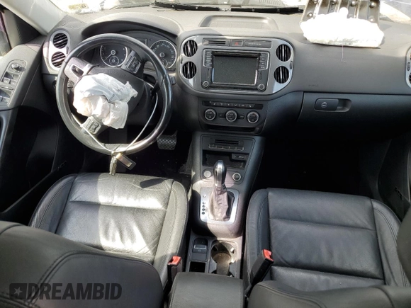 2016 Volkswagen Tiguan SEL with VIN WVGAV7AXXGW555809, listed as a Copart auction lot 55177805 with 40,676 mi miles and Salvage Title. Bid and sale history available at DreamBid. Image 8.