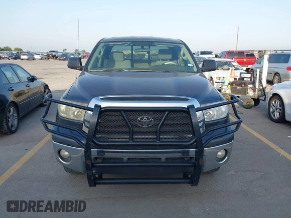 2007 Toyota Tundra SR5 with VIN 5TFRT54117X006566, listed as a IAAI auction lot 42074633 with 277,024 mi miles and . Bid and sale history available at DreamBid. Image 12.