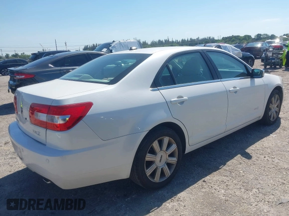 2009 Lincoln MKZ with VIN 3LNHM26T59R610490, listed as a IAAI auction lot 42029239 with 39,539 mi miles and . Bid and sale history available at DreamBid. Image 4.