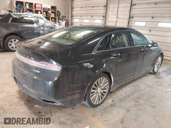 2013 Lincoln MKZ with VIN 3LN6L2J98DR803778, listed as a IAAI auction lot 41651370 with 190,840 mi miles. Bid and sale history available at carsss.com. Image 4.