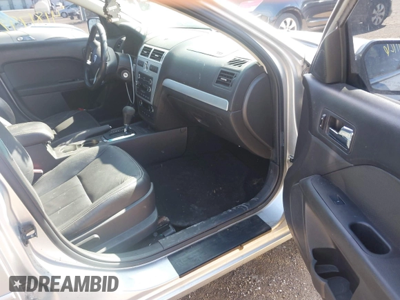 2009 Mercury Milan Premier с VIN 3MEHM08109R615910, выставлен на аукционе IAAI как лот 41817926 с пробегом 169 054 миль миль и . История ставок и продаж доступна на DreamBid. Изображение 5.