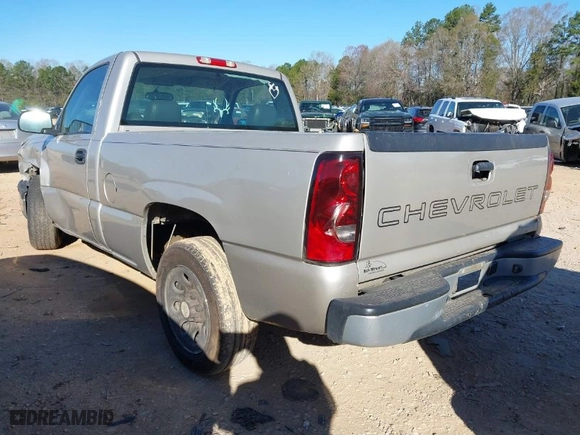 2007 Chevrolet Silverado 1500 Classic Work Truck with VIN 1GCEC14X77Z195563, listed as a IAAI auction lot 41816964 with 203,942 mi miles. Bid and sale history available at carsss.com. Image 3.