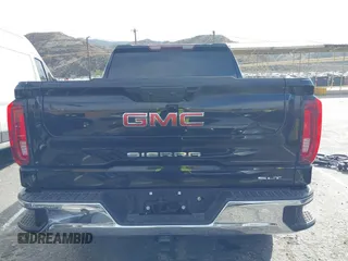 2024 GMC Sierra 1500 with VIN 1GTPHDE88RZ333584, listed as a IAAI auction lot 41581228 with 6,231 mi miles and . Bid and sale history available at DreamBid. Image 17.