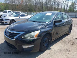 2015 Nissan Altima S with VIN 1N4AL3AP8FC109568, listed as a IAAI auction lot 41963422 with 172,158 mi miles and . Bid and sale history available at DreamBid. Image 2.