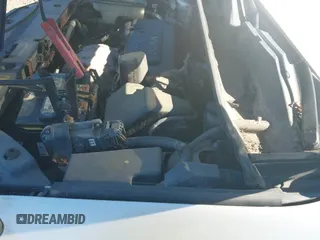 2007 Toyota RAV4 Limited with VIN JTMBD31V175058205, listed as a IAAI auction lot 43362886 with 187,000 mi miles and . Bid and sale history available at DreamBid. Image 12.