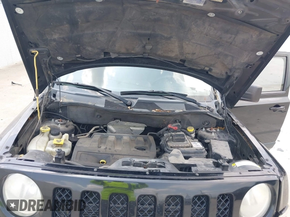 2012 Jeep Patriot Sport with VIN 1C4NJPBB4CD662848, listed as a IAAI auction lot 42130856 with 212,004 mi miles and . Bid and sale history available at DreamBid. Image 10.