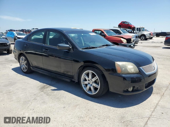 2010 Mitsubishi Galant ES z VIN 4A32B3FF4AE007728, wystawiony jako Copart lot #55102034 z przebiegiem 208 463 mil mil oraz Szkoda całkowita • Salvage title. Historia ofert i sprzedaży dostępna na DreamBid. Obrazek 4.