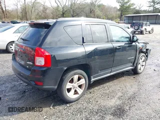 2012 Jeep Compass Latitude with VIN 1C4NJCEB3CD602600, listed as a IAAI auction lot 41567361 with 181,847 mi miles. Bid and sale history available at carsss.com. Image 4.