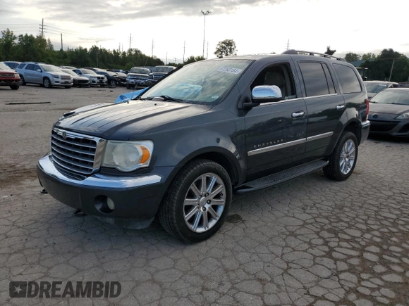 2009 Chrysler Aspen Limited z VIN 1A8HW58T29F715667, wystawiony jako Copart lot #67263154 z przebiegiem 94 361 mil mil oraz Szkoda całkowita • Salvage title. Historia ofert i sprzedaży dostępna na DreamBid. Obrazek 1.