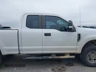 2020 Ford F-250 XL с VIN 1FT7X2B65LEC74485, выставлен на аукционе IAAI как лот 41593836 с пробегом 137 555 миль миль и . История ставок и продаж доступна на DreamBid. Изображение 13.