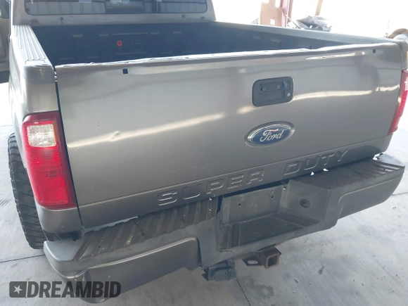 2008 Ford F-250 XL с VIN 1FTSW21R18EB89708, выставлен на аукционе IAAI как лот 42596294 с пробегом 273 950 миль миль и . История ставок и продаж доступна на DreamBid. Изображение 6.