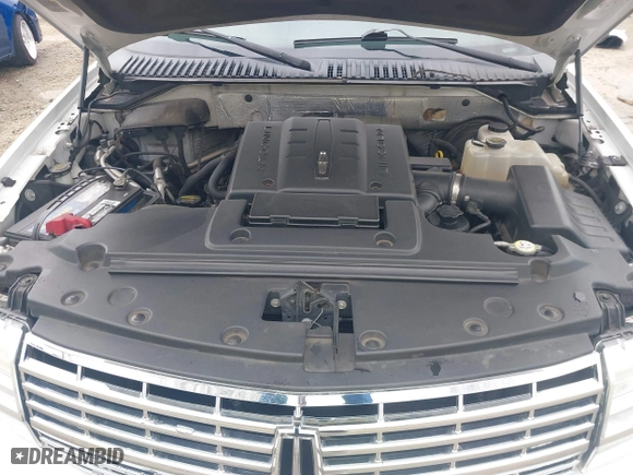 2012 Lincoln Navigator with VIN 5LMJJ2H58CEL00639, listed as a IAAI auction lot 41865368 with 145,185 mi miles. Bid and sale history available at carsss.com. Image 10.