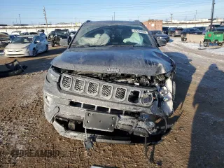 2024 Jeep Compass Latitude с VIN 3C4NJDBNXRT585916, выставлен на аукционе Copart как лот 42536685 с пробегом 12 309 миль миль и Списание • Salvage title. История ставок и продаж доступна на DreamBid. Изображение 5.