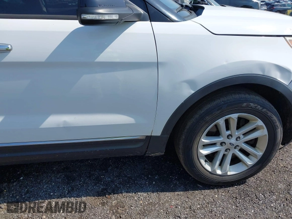 2013 Ford Explorer XLT z VIN 1FM5K7D8XDGB55639, wystawiony jako IAAI lot #42411258 z przebiegiem 321 720 mil mil oraz . Historia ofert i sprzedaży dostępna na DreamBid. Obrazek 19.