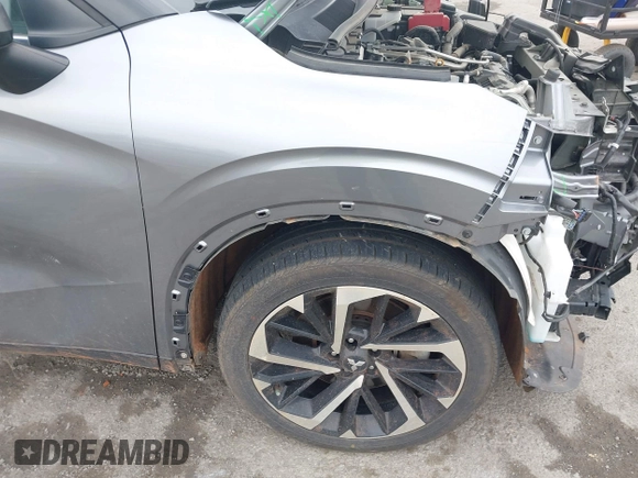 2022 Mitsubishi Outlander SE z VIN JA4J4UA83NZ023998, wystawiony jako IAAI lot #41923204 z przebiegiem 68 788 mil mil oraz . Historia ofert i sprzedaży dostępna na DreamBid. Obrazek 21.