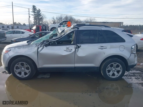 2013 Ford Edge SEL with VIN 2FMDK3JC8DBB97621, listed as a IAAI auction lot 41100900 with 200,806 mi miles. Bid and sale history available at carsss.com. Image 14.