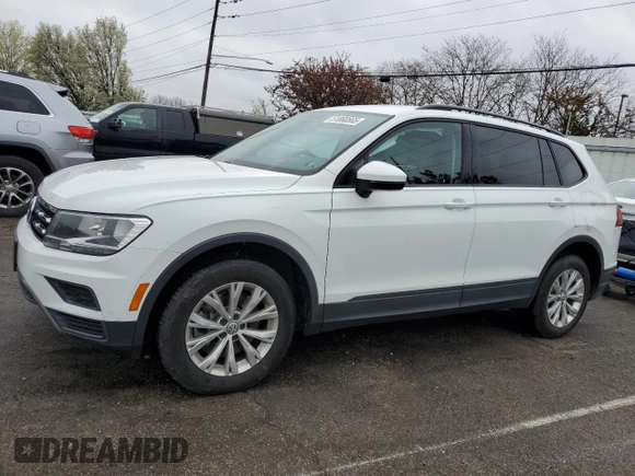 2018 Volkswagen Tiguan S z VIN 3VV1B7AXXJM056479, wystawiony jako Copart lot #53113125 z przebiegiem 99 367 mil mil oraz Szkoda całkowita • Salvage title. Historia ofert i sprzedaży dostępna na DreamBid. Obrazek 1.