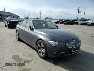 2012 BMW 3 Series 328i с VIN WBA3A5C5XCFJ88765, выставлен на аукционе Copart как лот 53954325 с пробегом 121 610 миль миль и Списание • Salvage title. История ставок и продаж доступна на DreamBid. Изображение 13.