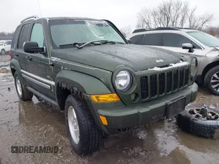 2006 Jeep Liberty Sport with VIN 1J4GL48K86W214625, listed as a IAAI auction lot 41496127 with 142,705 mi miles. Bid and sale history available at carsss.com. Image 1.