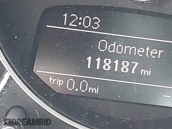 2013 Volkswagen Beetle 2.5L z VIN 3VWHX7AT0DM685648, wystawiony jako IAAI lot #42648849 z przebiegiem 118 187 mil mil oraz . Historia ofert i sprzedaży dostępna na DreamBid. Obrazek 16.