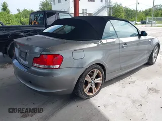 2009 BMW 1 Series 128i with VIN WBAUL73509VJ75662, listed as a IAAI auction lot 42639936 with 96,542 mi miles and . Bid and sale history available at DreamBid. Image 4.