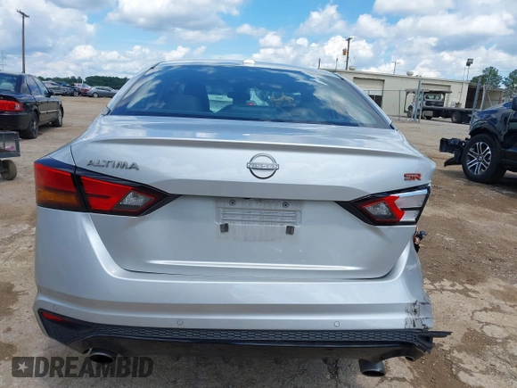2024 Nissan Altima SR z VIN 1N4BL4CVXRN370456, wystawiony jako IAAI lot #42152499 z przebiegiem 30 007 mil mil oraz . Historia ofert i sprzedaży dostępna na DreamBid. Obrazek 16.