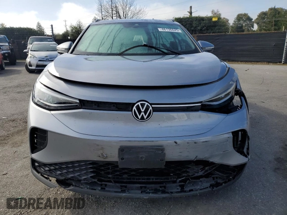 2023 Volkswagen ID.4 Pro with VIN 1V2CMPE88PC032582, listed as a Copart auction lot 48136625 with 21,079 mi miles and Salvage Title. Bid and sale history available at DreamBid. Image 5.