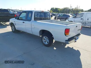 1996 Mazda B-Series 2WD Truck SE with VIN 4F4CR16U5TTM04778, listed as a IAAI auction lot 41745747 with 138,351 mi miles. Bid and sale history available at carsss.com. Image 3.