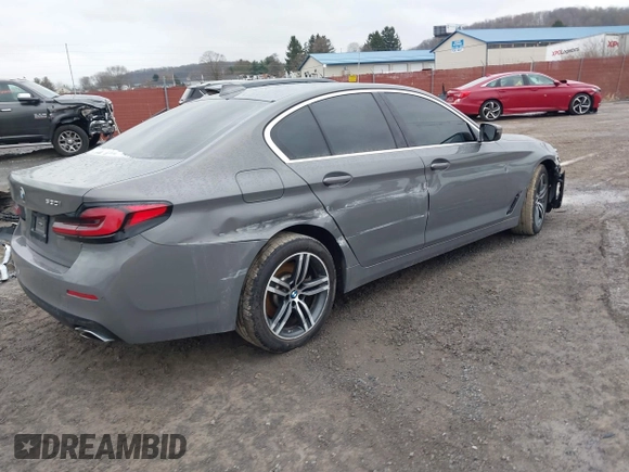 2021 BMW 5 Series 530i xDrive with VIN WBA13BJ07MWX06971, listed as a IAAI auction lot 41185018 with 52,002 mi miles and . Bid and sale history available at carsss.com. Image 4.