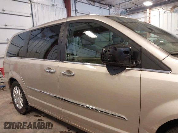 2014 Chrysler Town & Country Touring with VIN 2C4RC1BG2ER422914, listed as a IAAI auction lot 42017742 with 49,856 mi miles and . Bid and sale history available at DreamBid. Image 14.